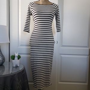 Montreau-Los Angeles Midi Dress - Size Small